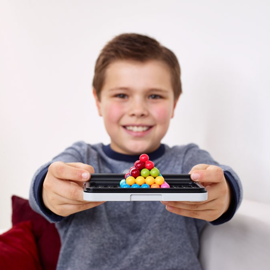 Smart Games IQ Puzzler Pro — Pocket Board Game