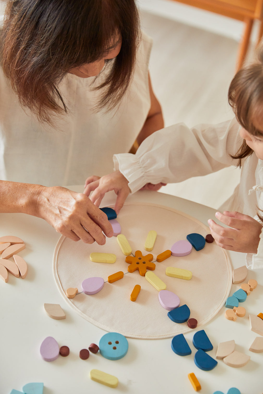 PlanToys Mandala — Wooden Pattern Building Set