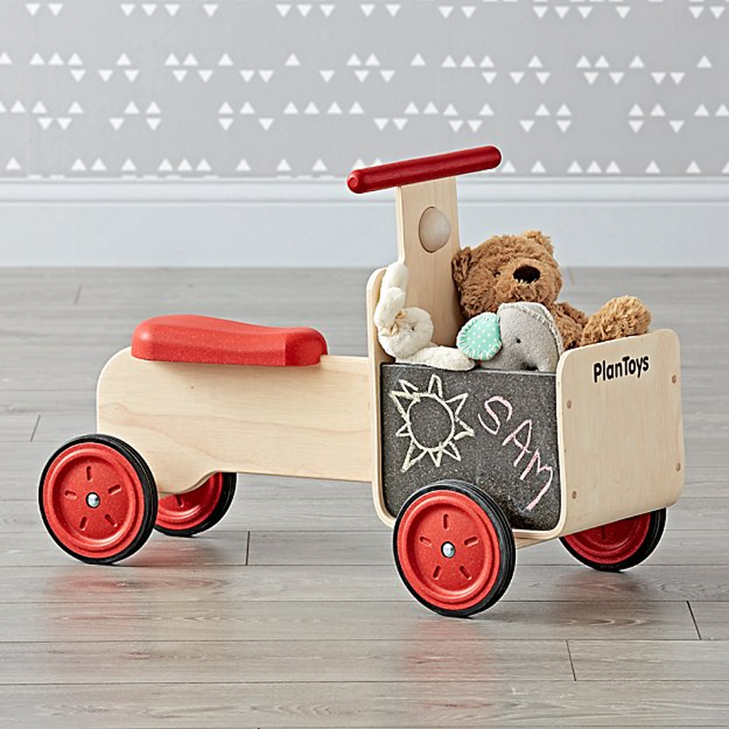 دراجة توصيل من PlanToys - لعبة ركوب خشبية