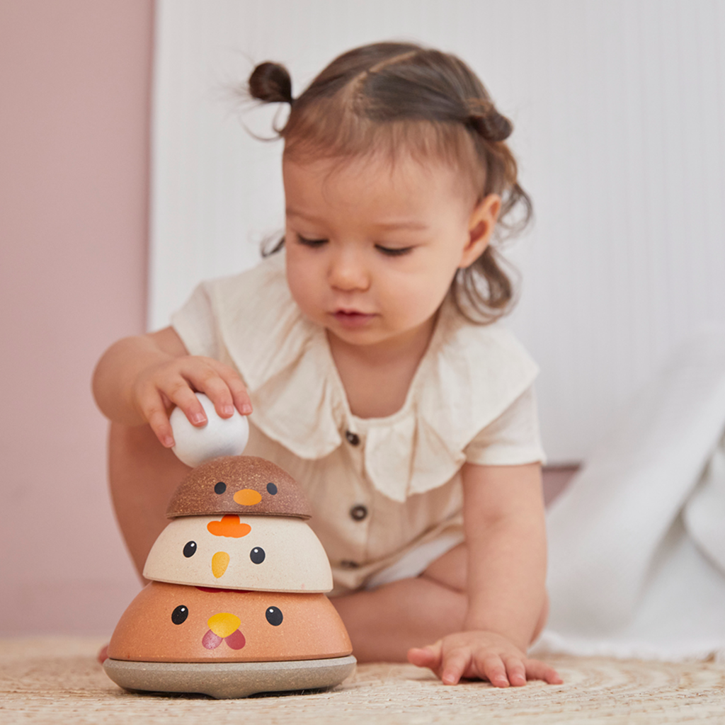 PlanToys Chicken Nesting — Modern Rustic | Wooden Nesting Toy