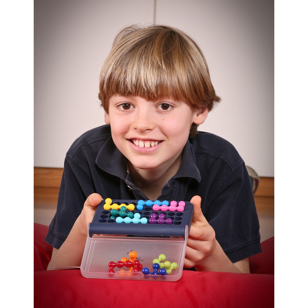 Smart Games IQ Fit — Pocket Puzzle Game