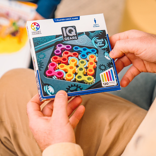 Smart Games IQ Gears — Puzzle Game