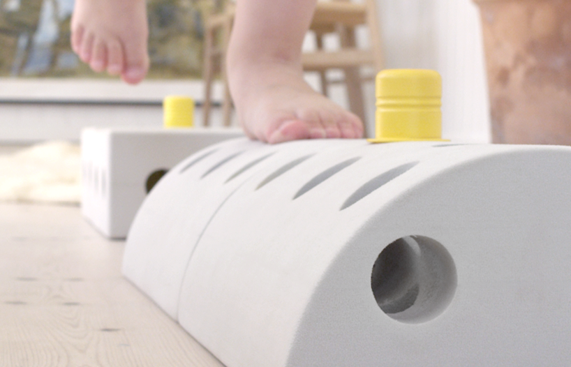 مجموعة MODU Explorer باللون الأصفر