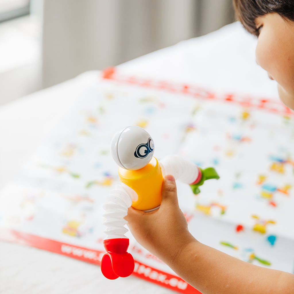 SmartMax RoboFlex — Flexible Magnetic Building Set