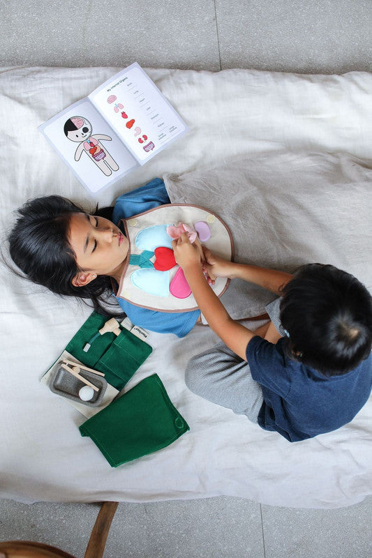 مجموعة لعب الجراح