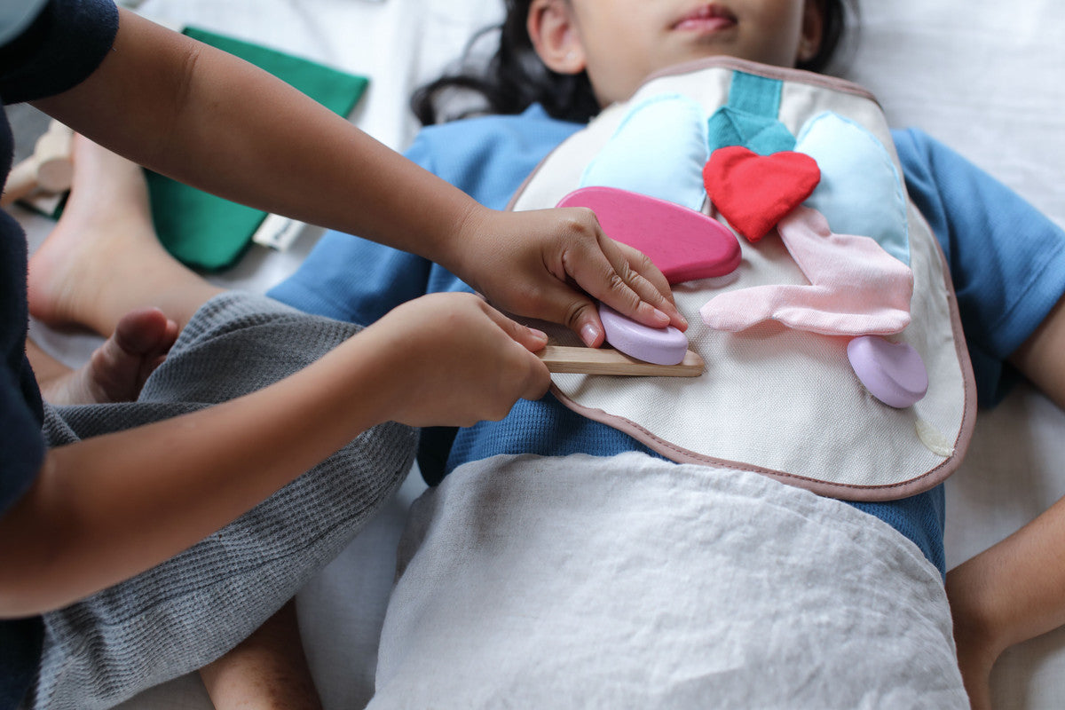 مجموعة لعب الجراح