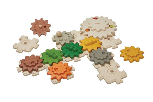 PlanToys Gear & Puzzle — Wooden Gear Building Set