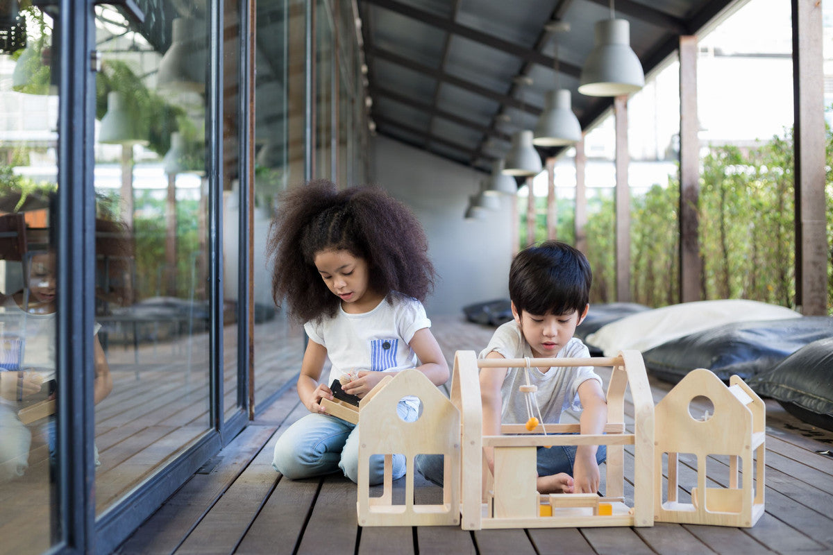 Slide N Go Dollhouse