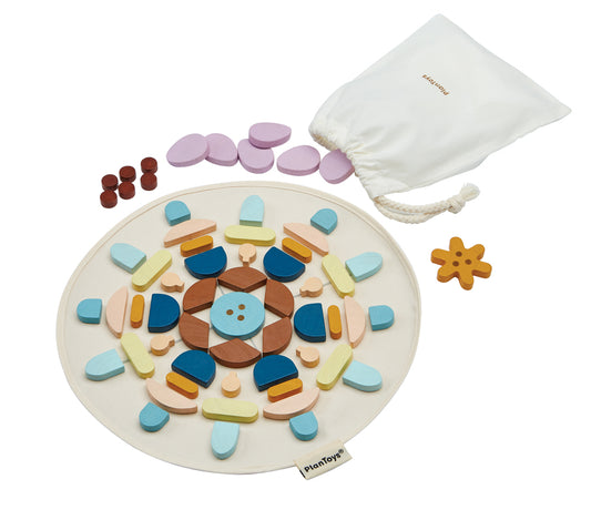 PlanToys Mandala — Wooden Pattern Building Set